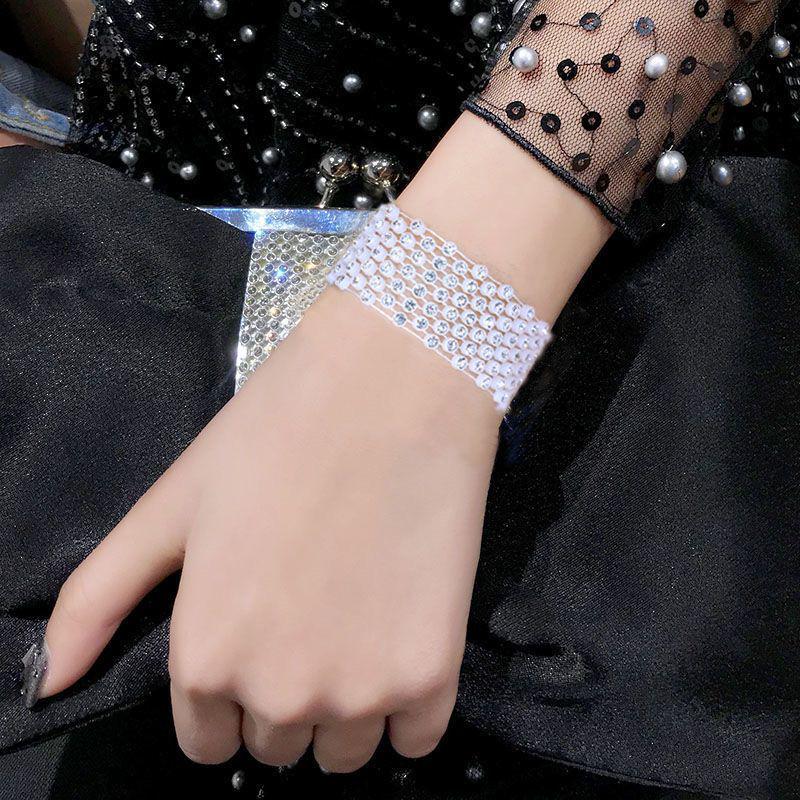 Elegant Multi-Rhinestone Flower Choker Necklace