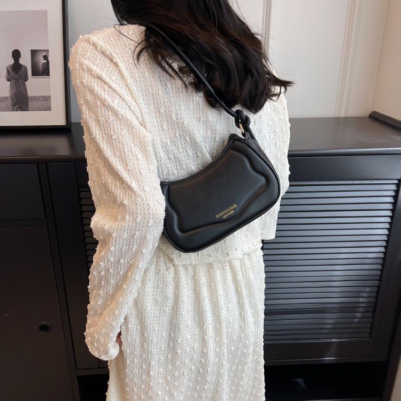 Trendy Retro One Shoulder Bag For Women Fashionable Casual Small Square Handbag