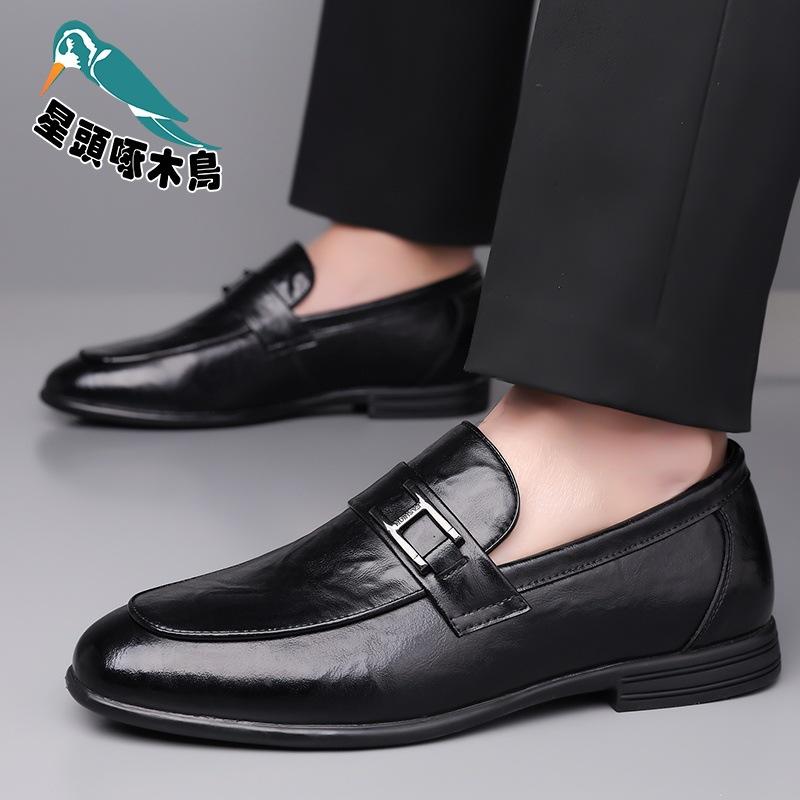 2025 Autumn New Men's Business Casual Leather Shoes Men's Soft-soled Hand-scratched Foot Leather Shoes
