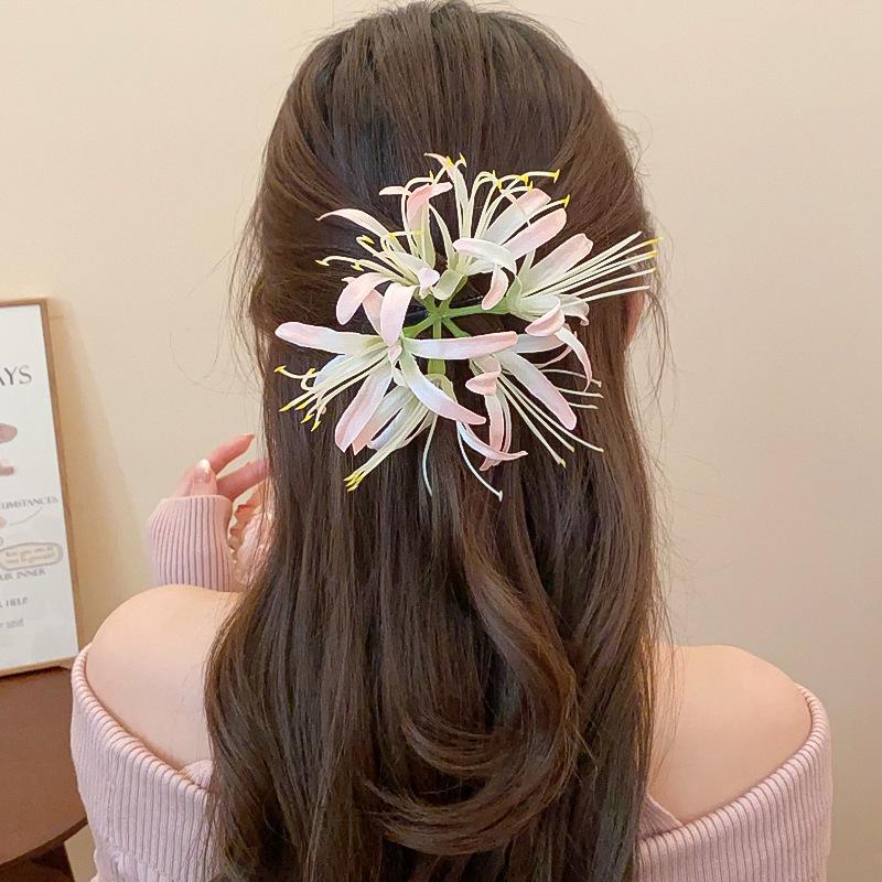 High-End Forest Style Lily Flower Hair Clip - Aesthetic Simulation Shark Grip for Women
