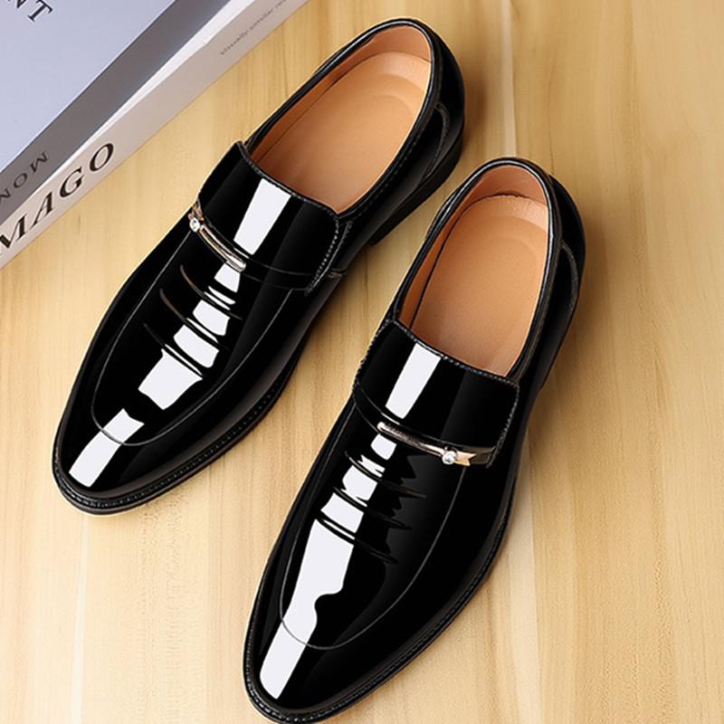 FashionLeather Gentleman Stress Shoes Men slip on Business Driving Shoes Handmade Loafers chaussure Party Flats Dress Shoes big size 49