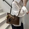 Large Capacity Minimalist Shoulder Tote Bag for Women - 2025 Autumn Collection