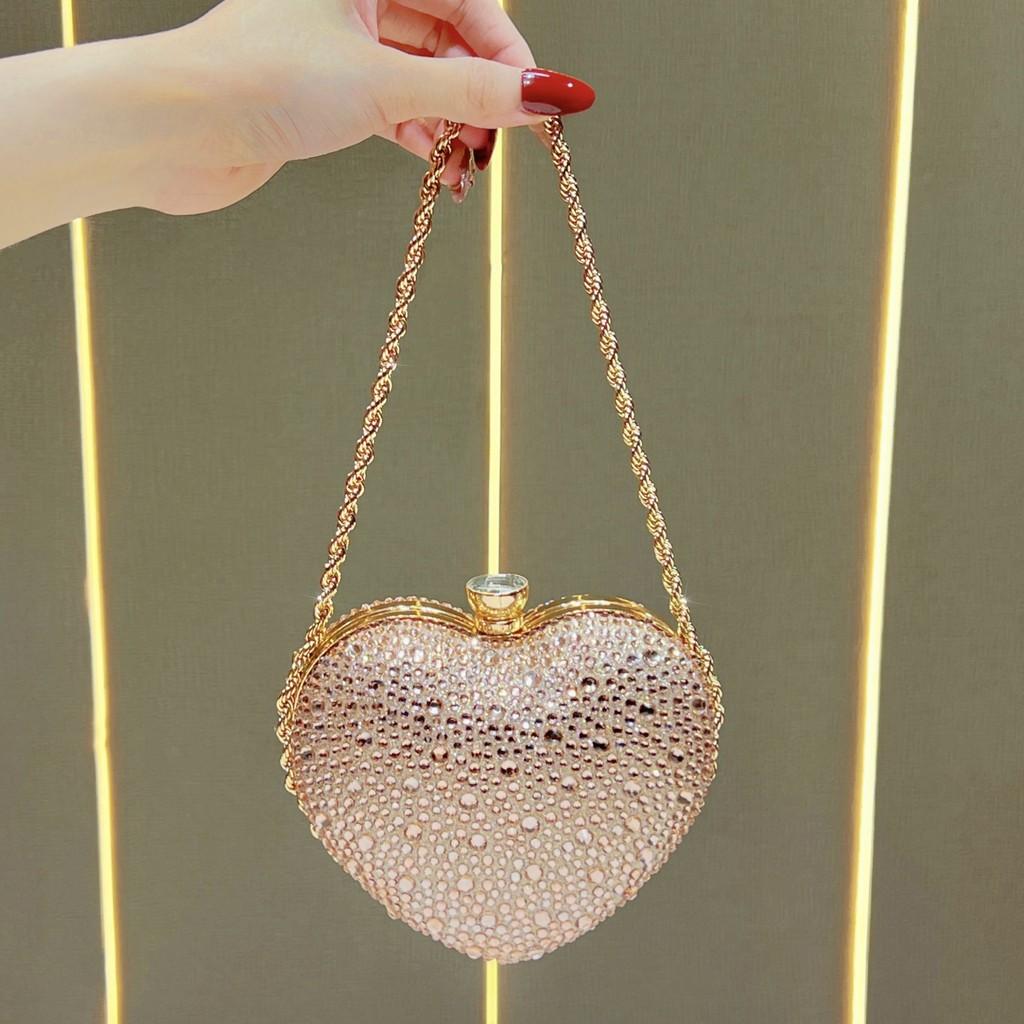 Borsa a mano a forma di cuore alla moda con decorazioni di strass per serate fuori