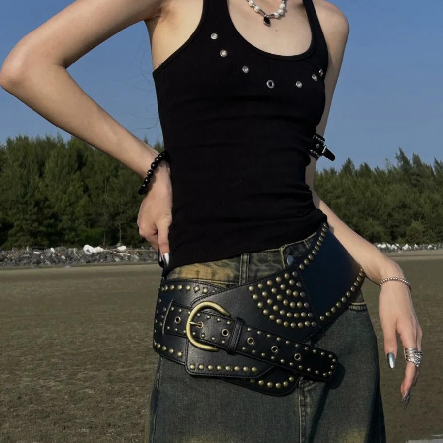 Wind Rivet Retro Belt Vintage Wide Belt Women Wide Waist Seal Outer Cover Spice Girl Wear