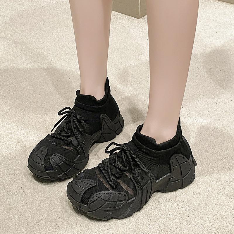 Socks and shoes new women's casual shoes platform women's shoes summer breathable octopus flying woven sports shoes large size