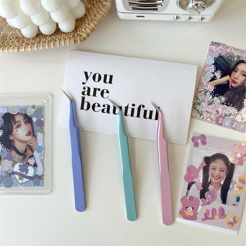 Набор пинцетов с изогнутыми кончиками и наклеек для декора от Gucca Tools Cream Pink