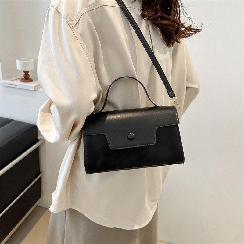 2024 Frühjahr neue Retro-Schulter-Umhängetasche große Kapazität Tasche Damentasche ausländische Textur tragbare kleine quadratische Tasche