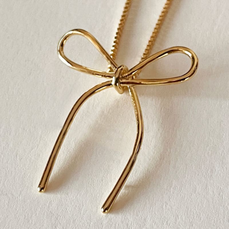 ELYONA Bow Necklace (gold)