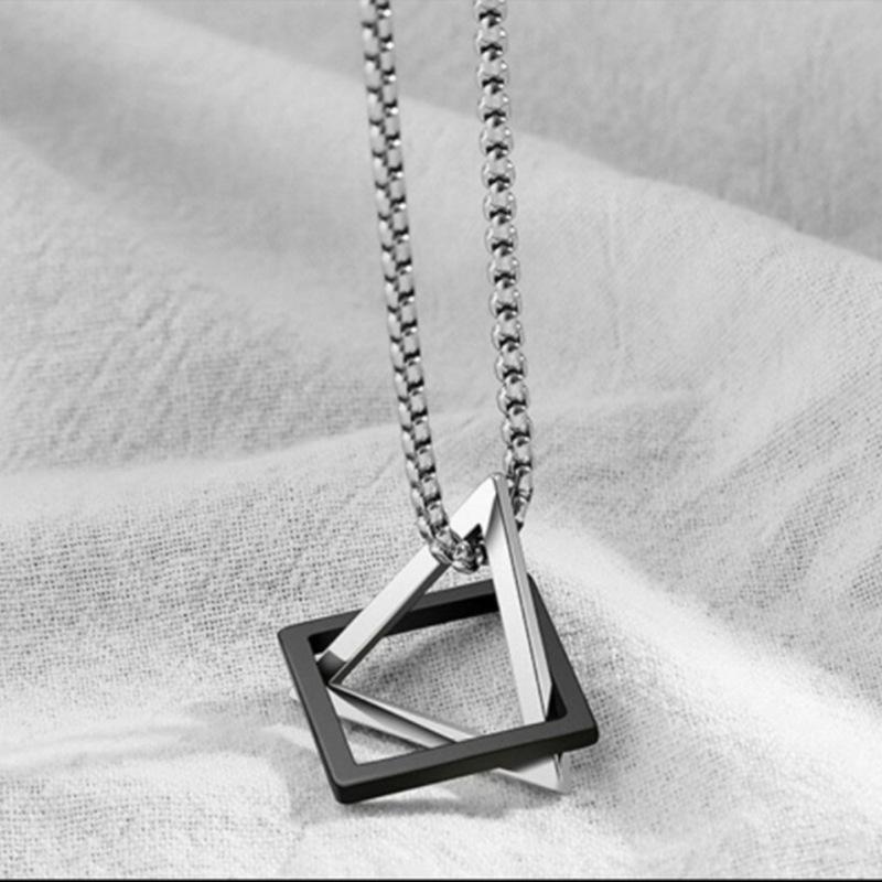 RUI RUI YU Geometry Interlocking Square Triangle Male Pendant for Men Zinc Alloy Modern Trendy Geometric Stacking Streetwear Necklace