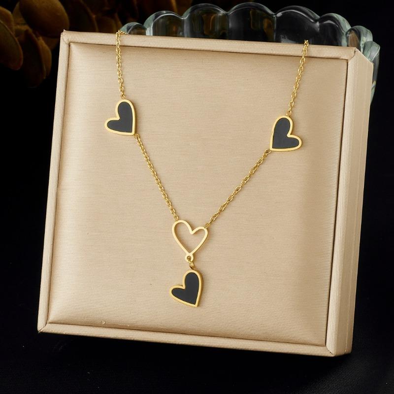 Gold Heart Black Enamel Pendant Necklace Dainty Choker For Women