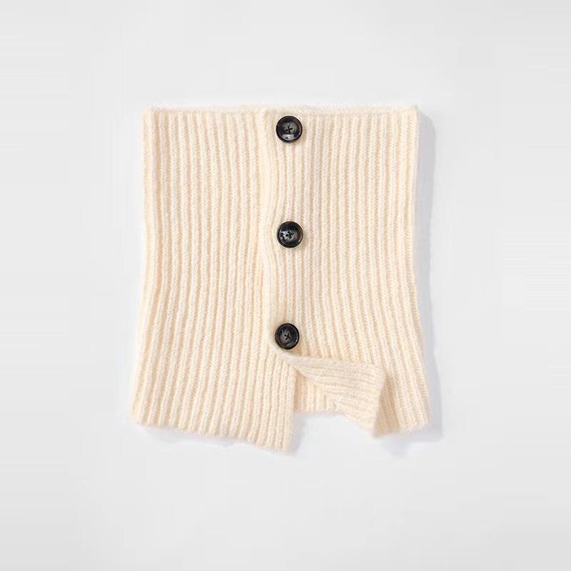 Retro Warm Knitted Wool Button Scarf Women's Fashion Versatile Split Neck Cover Cold Neck Protection Shawl