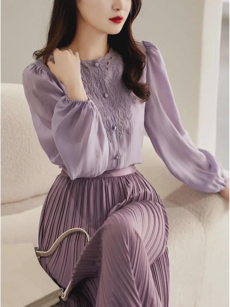 French-Style Embroidered Lantern Sleeve Top - Spring Collection