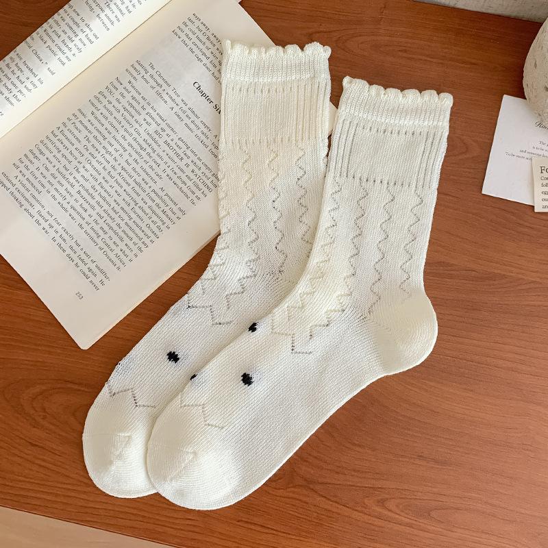 Women's Summer Thin New Products Breathable Mesh Dark Flower Loose Mouth Collegiate Style Pile Socks