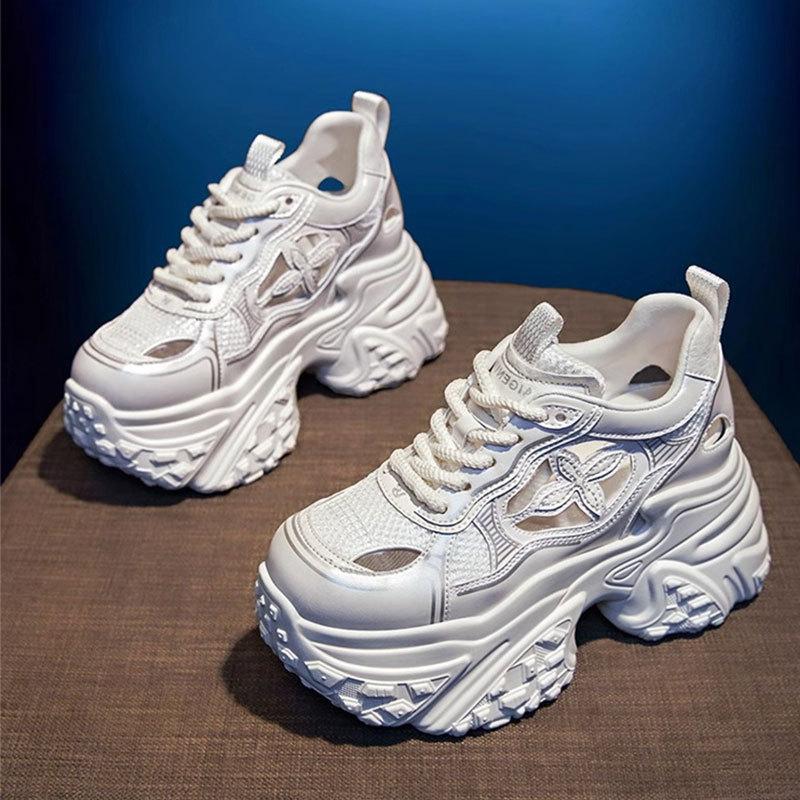 Thick sole inner height increase comfortable breathable hole sandals women's 2025 autumn new mesh breathable durian sole dad shoes