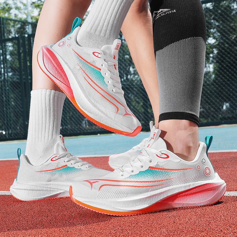 New Summer Men's Running Shoes Mesh Breathable Sneakers Race Trainer Shoes Men Outdoor Cushioning Women's Platform Sneakers