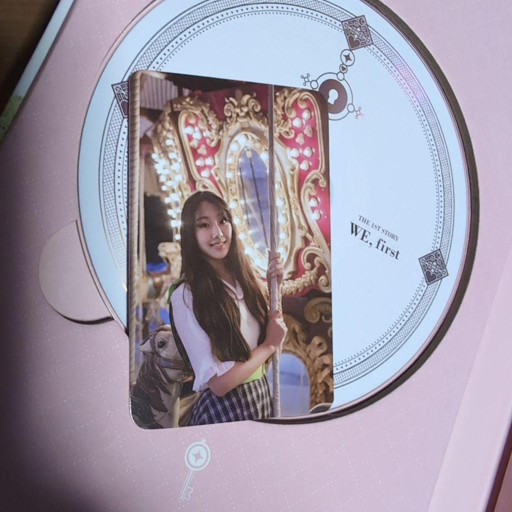 [USED] ELRIS WE,first Ellis ALICE Out of Print Trading Card Available ERLIS