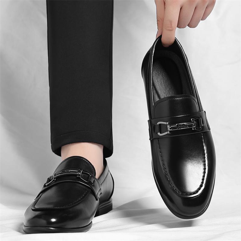 Fashion Business men's loafers Hot selling gentlemen's casual style Luxury Office High quality and comfortable shoes Black brown