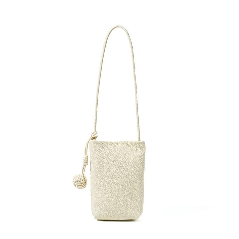 Hot-selling women's bags, high-end commuting versatile messenger bags, change bags, mobile phone bags, small bags, vertical leather mobile phone bags.