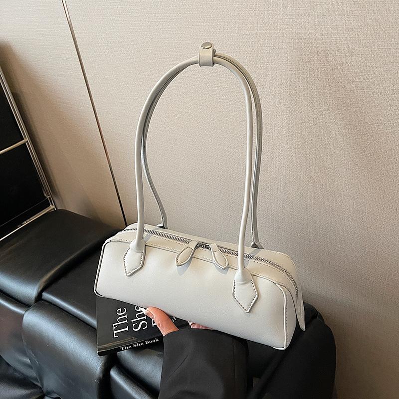 

Сумка премиум-класса женская большой вместимости 2025 новая летняя нишевая на одно плечо подмышечная сумка-багет серый