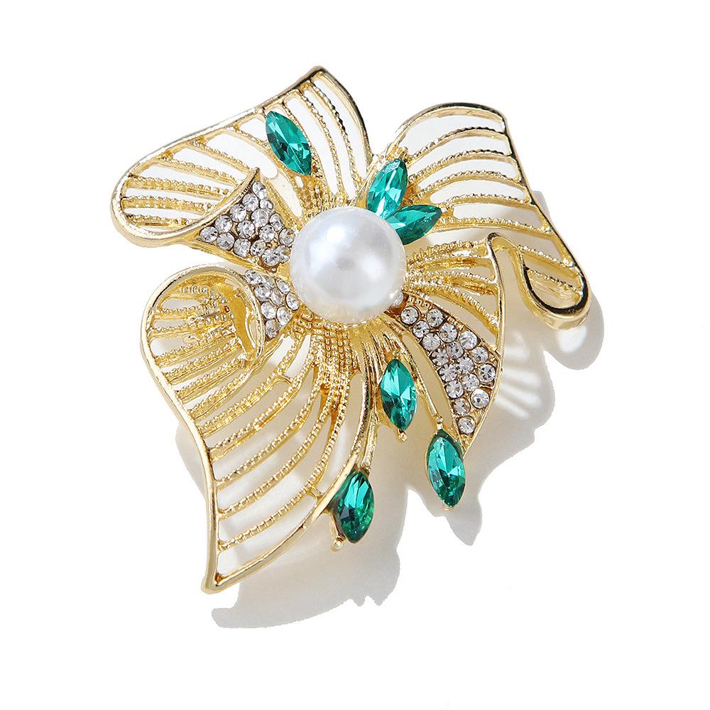 Lanhao Retro Emerald Pearl Corsage Fashion Pin Accessory