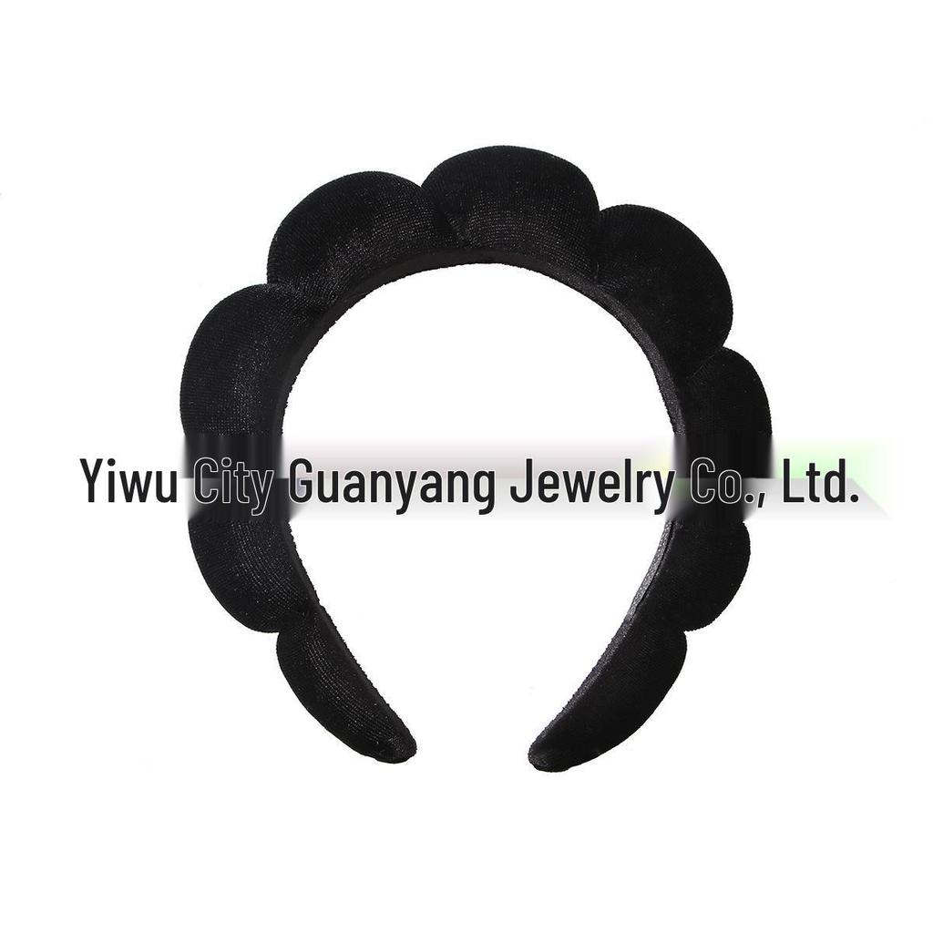 Women's 3-Piece Fashion Set: Sweat-Absorbing Wristbands & Handmade Hair Accessories