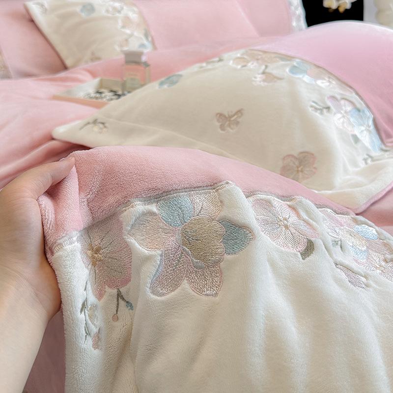 Embroidered Extra Thick Milk Velvet Four-Piece Winter Bedding Set—Duvet & Fitted Sheet, Full Matte Double Color