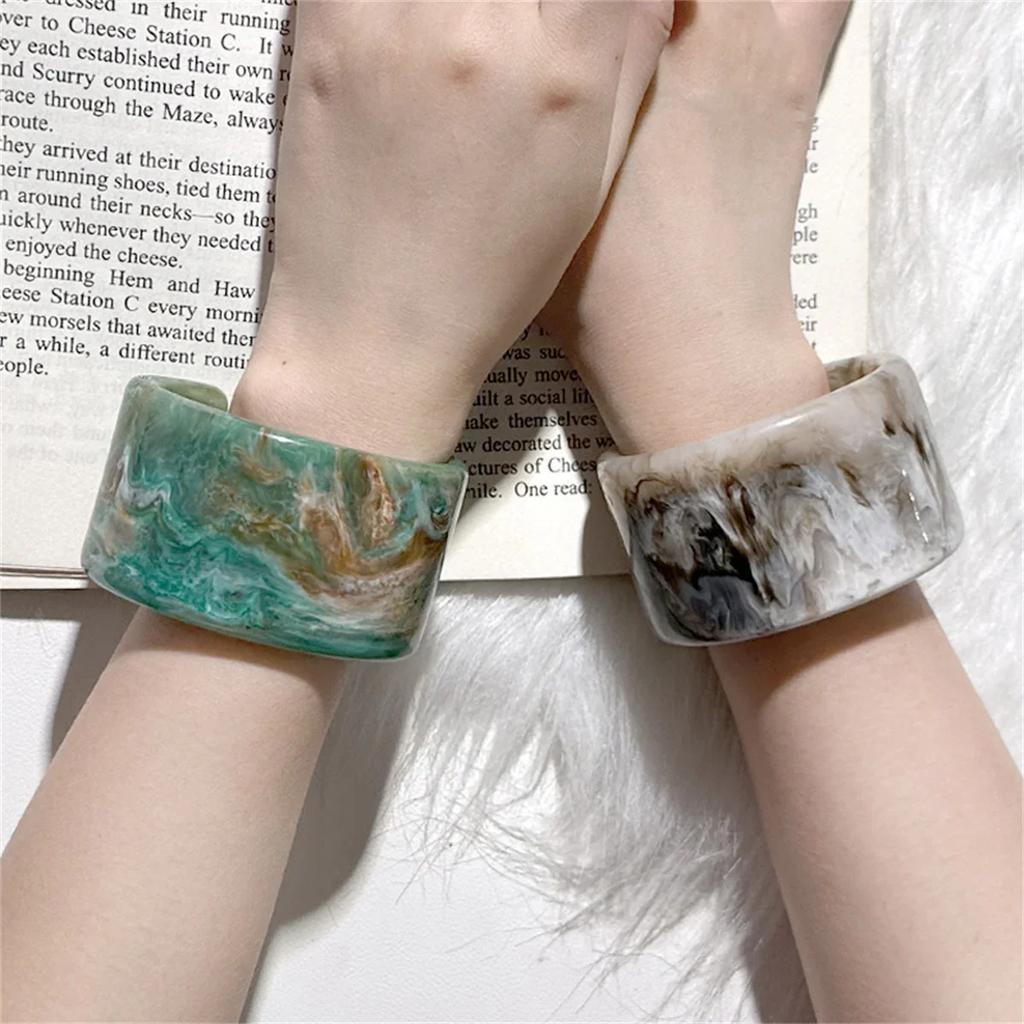 2026 Retro Übertreibung Ölmalerei Stil Runde Geometrische Breite Manschette Armreifen Temperament Armreifen Damen Graffiti Trend Schmuck