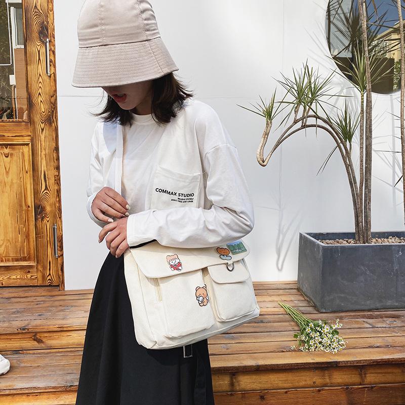 Japanese Harajuku Cute Retro Girl Shoulder Bag Chic Badge Canvas Crossbody School Bags Student Solid Color Messenger Bag Satchel