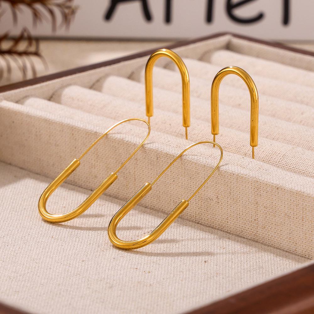 Cercei agrafă din oțel titan placat cu aur de 18k: Stil simplu, modern