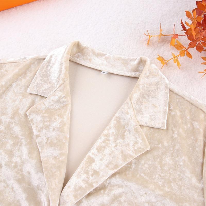 Herbst und Winter Gold Samt Langarmhemd Hose Zweiteiliges Set Warmer Hausanzug Damen Lockerer Freizeitanzug