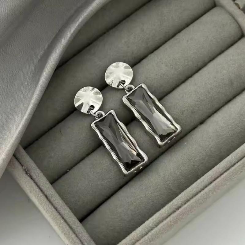 New Able Sparkling Zircon Geometric Pendant Earrings, Ladies' Sweet and Cool Holiday Party Accessories Jewelry