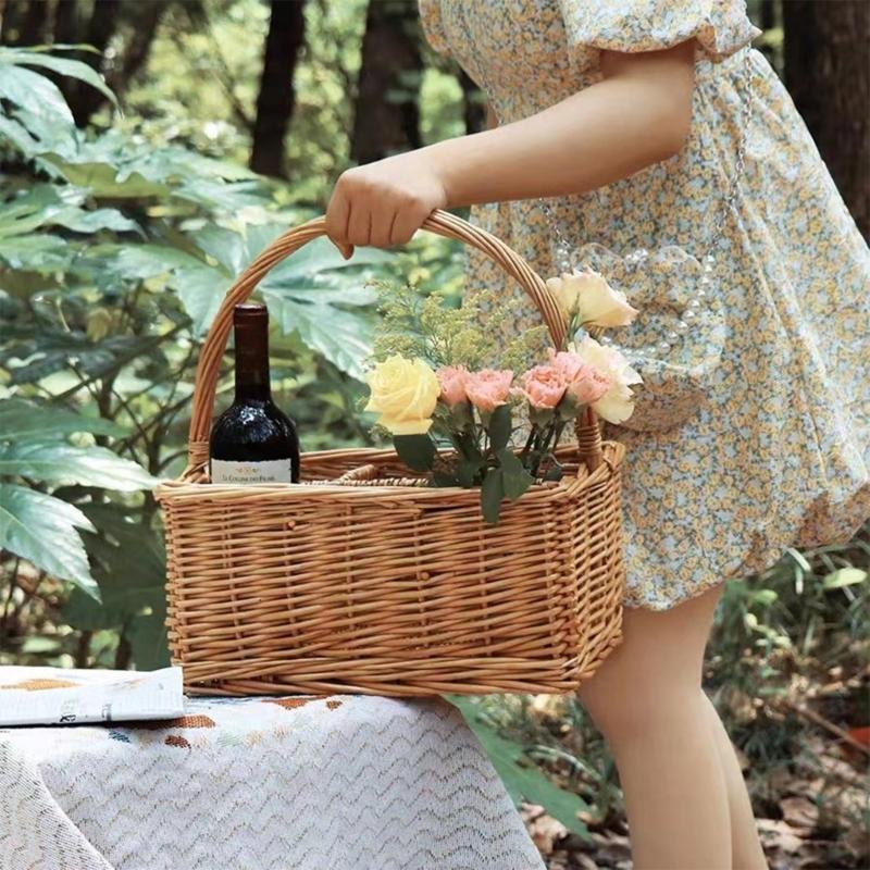 Wicker Picnics Basket Light weight Fashion Basket Travel Camping Basket for Dining and Wine Storage