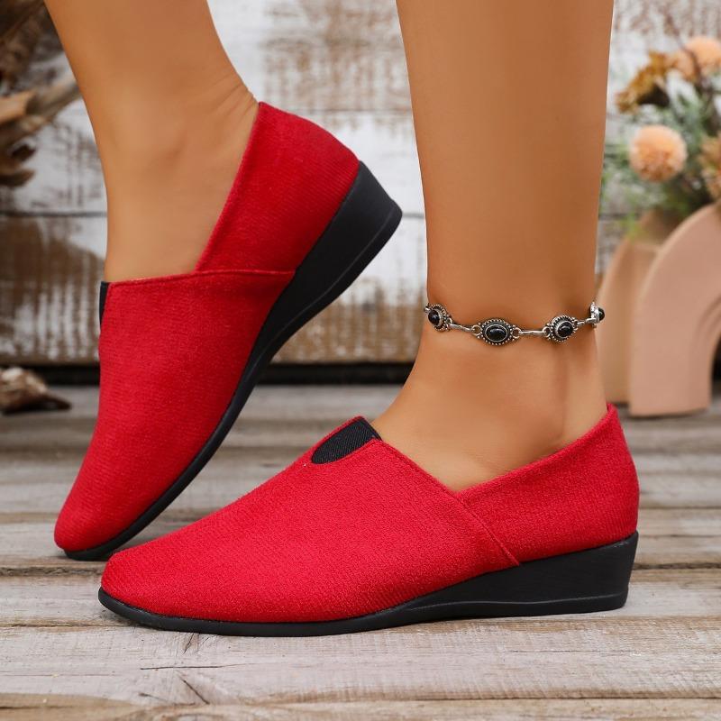 Wedge heel casual single shoes women's summer new shallow mouth pointed head large size one pedal suede single shoes