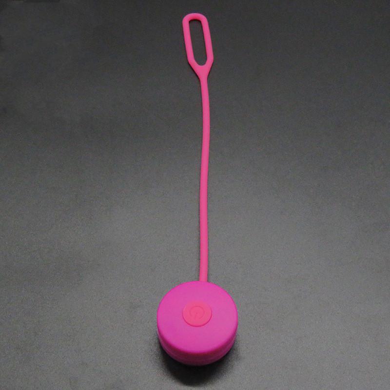 Popular Silicone Backpack Mini Bicycle Light For Night Riding Easily Bicycle Warning Light Rear LED Taillight For Cycling Safety 7