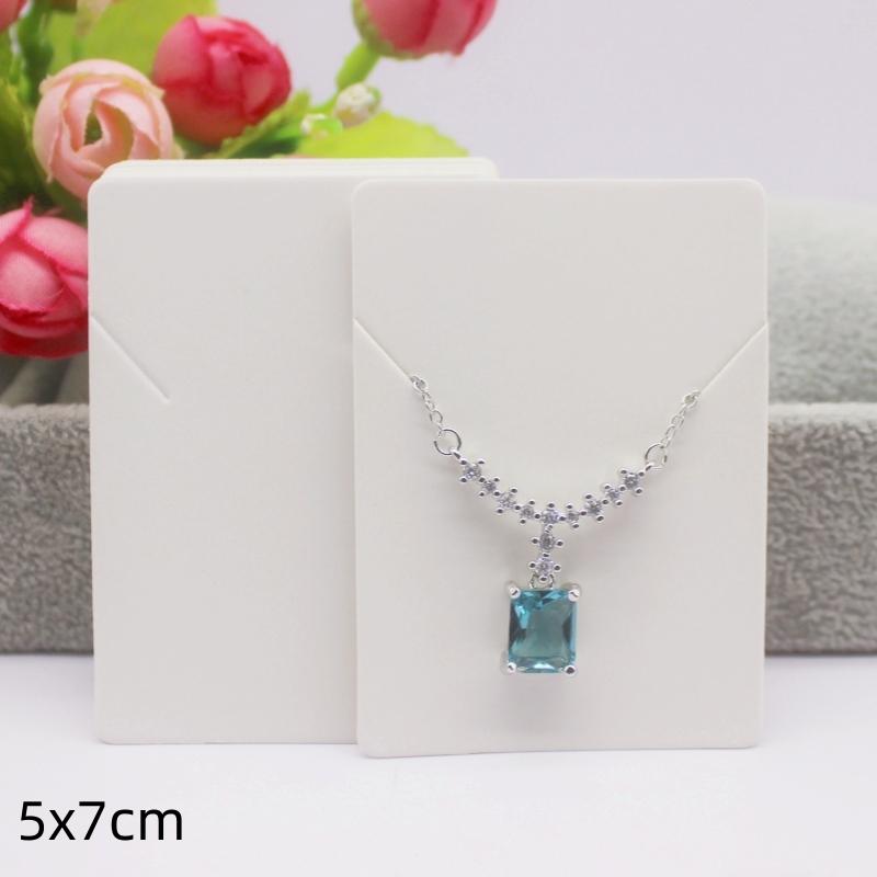 Lot de 50 cartes multi-formats en papier blanc/kraft, pour boucles d'oreilles, colliers et bijoux