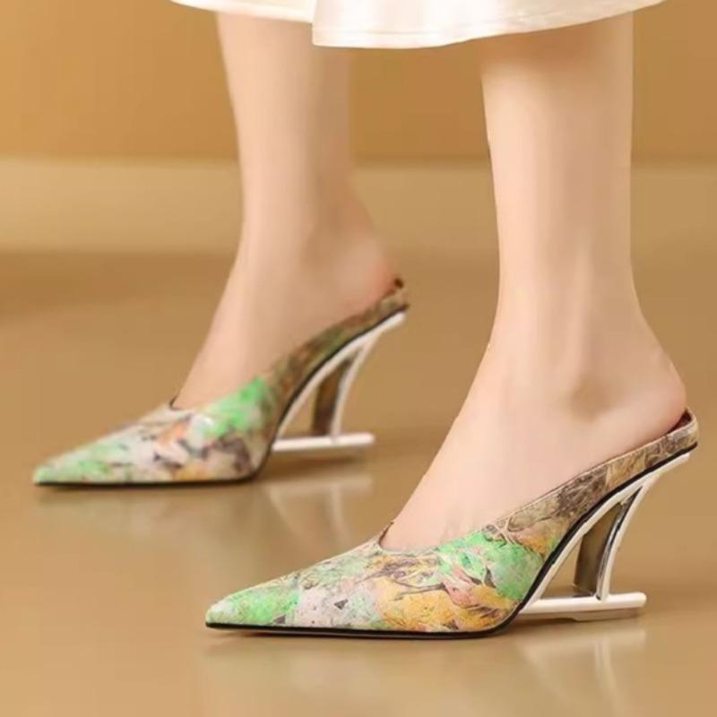 2025 Summer Women's Sandals Fashion Soft-soled Flip-flops Trendy Colorblock Wedge Sandals Outdoor Non-slip Walking Slippers