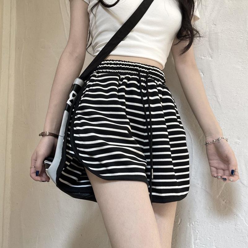 

Полосатые повседневные спортивные шорты женские летние корейские версии эластичных брюк с высокой талией свободного покроя большого размера с широкими штанинами S