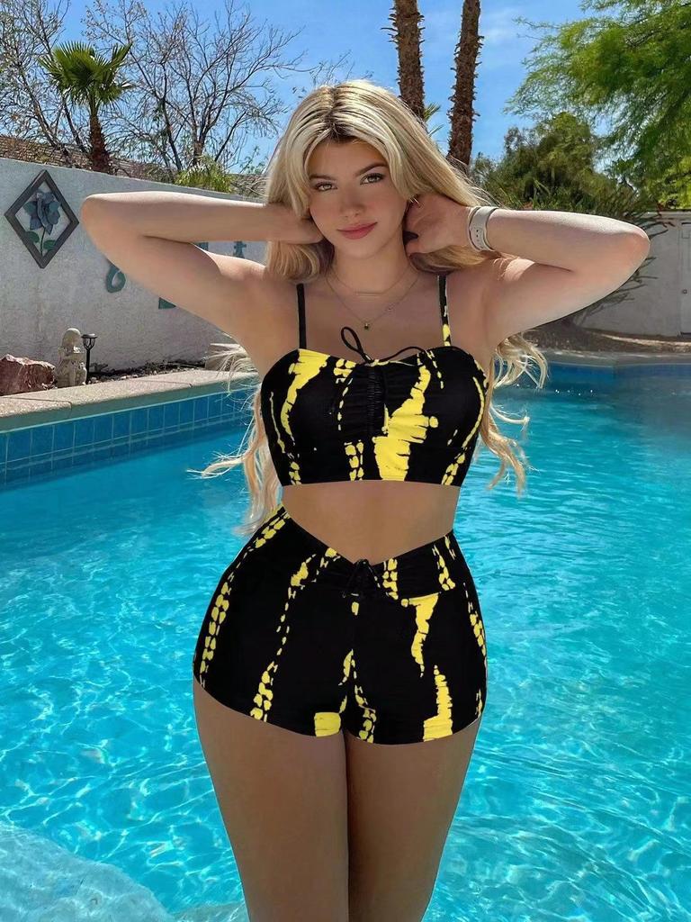 Neuer Mode-Zweiteiler mit geteiltem Druck für Damen, hoher Bund, flacher Winkel, sexy Badeanzug