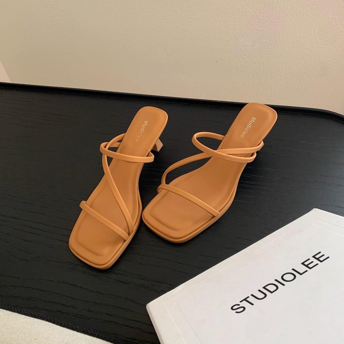 

Hair, cowhide version~ thin strap square head thin high heel sandals women s sandals 35 чёрный