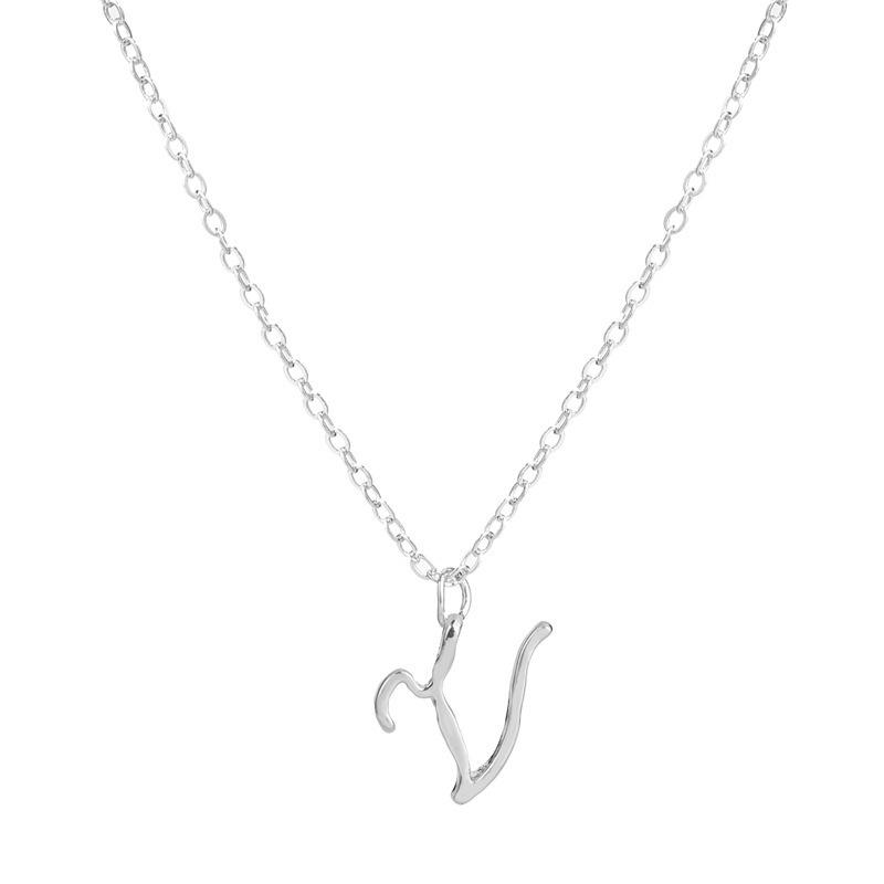 Elegant 26-Letter Uppercase Pendant Necklace: Simple and Fashionable European-American Clavicle Chain with Niche Design