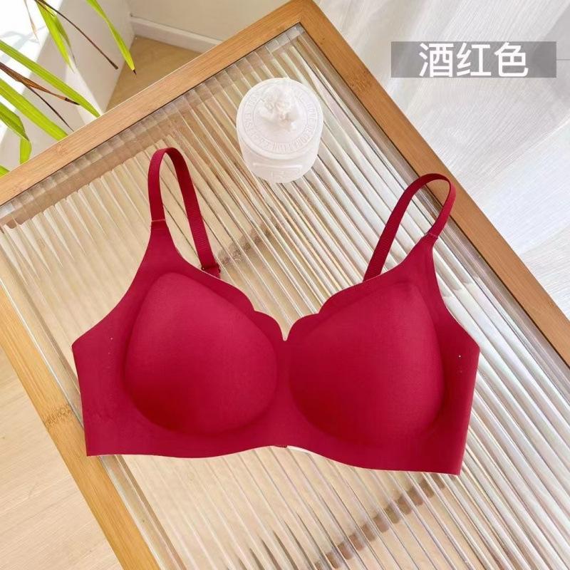 Naked seamless girls underwear high-quality small breasts gather soft support upper support fixed cup comfortable bra