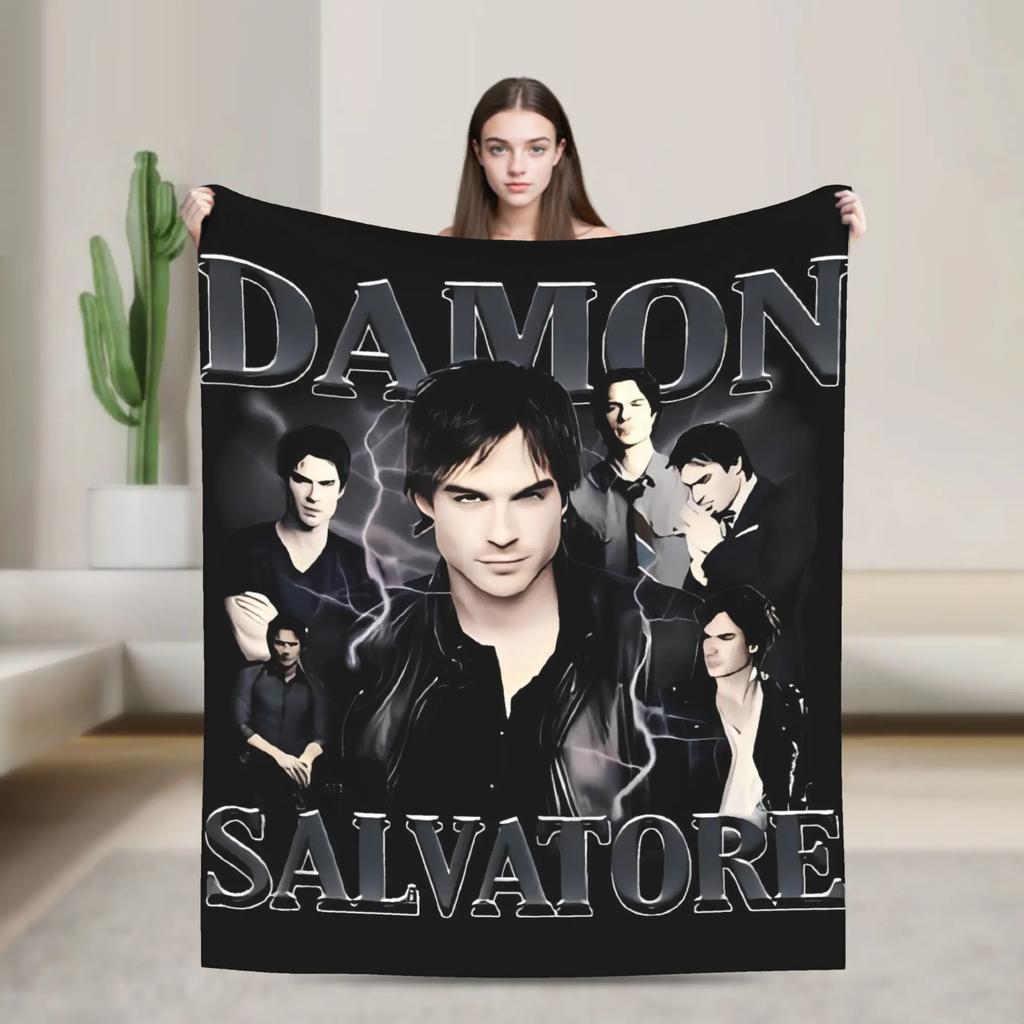 The Vampire Diaries Damon Salvatore Coperta Plaid Peluche Super Morbida Flanella Copriletto per Camera da Letto Campeggio Copri Letto