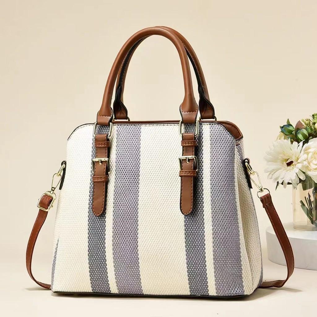 

Stylish Two-tone Canvas Tote Bag In Blue Burgundy Brown Khaki And White Ideal For Everyday Use