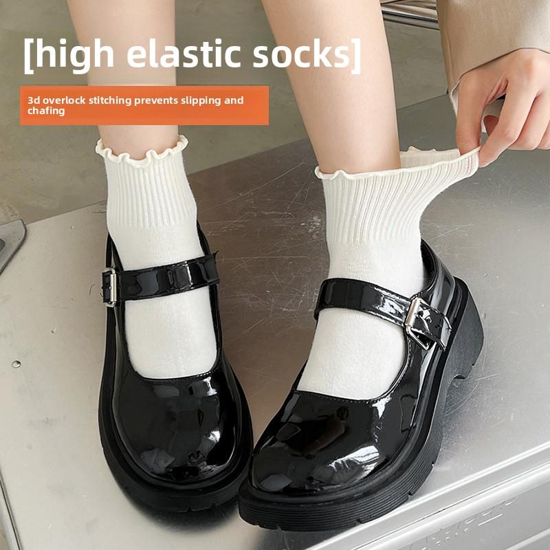 Female Spring and Autumn Lovely All Kinds of Wooden Ear Lace Short Tube Cotton Socks