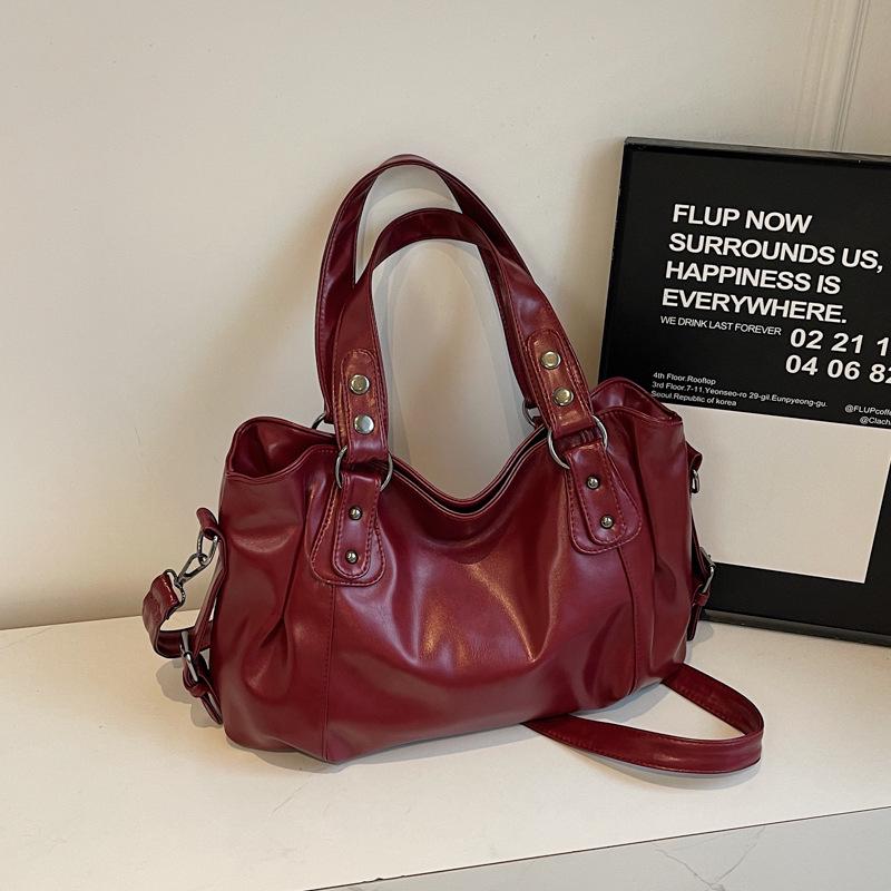 European & American Retro Women's High-End Casual Shoulder Tote - Fashionable, Versatile, Commuting Crossbody Bag