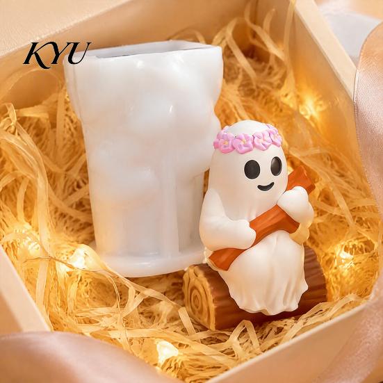 Dwarf Ornament Mold Halloween Ghost Figurine Silicone Mold, Holding Skull Gnome Casting DIY Easy Release Reusable Candle Making
