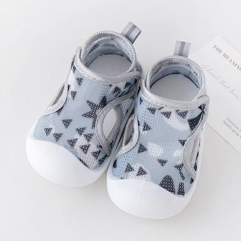 

22/5000 Girls And Boys Breathable Soft-Topped Hollow Mesh Shoes For Summer Children s Anti-Slip Casual Sandals 15