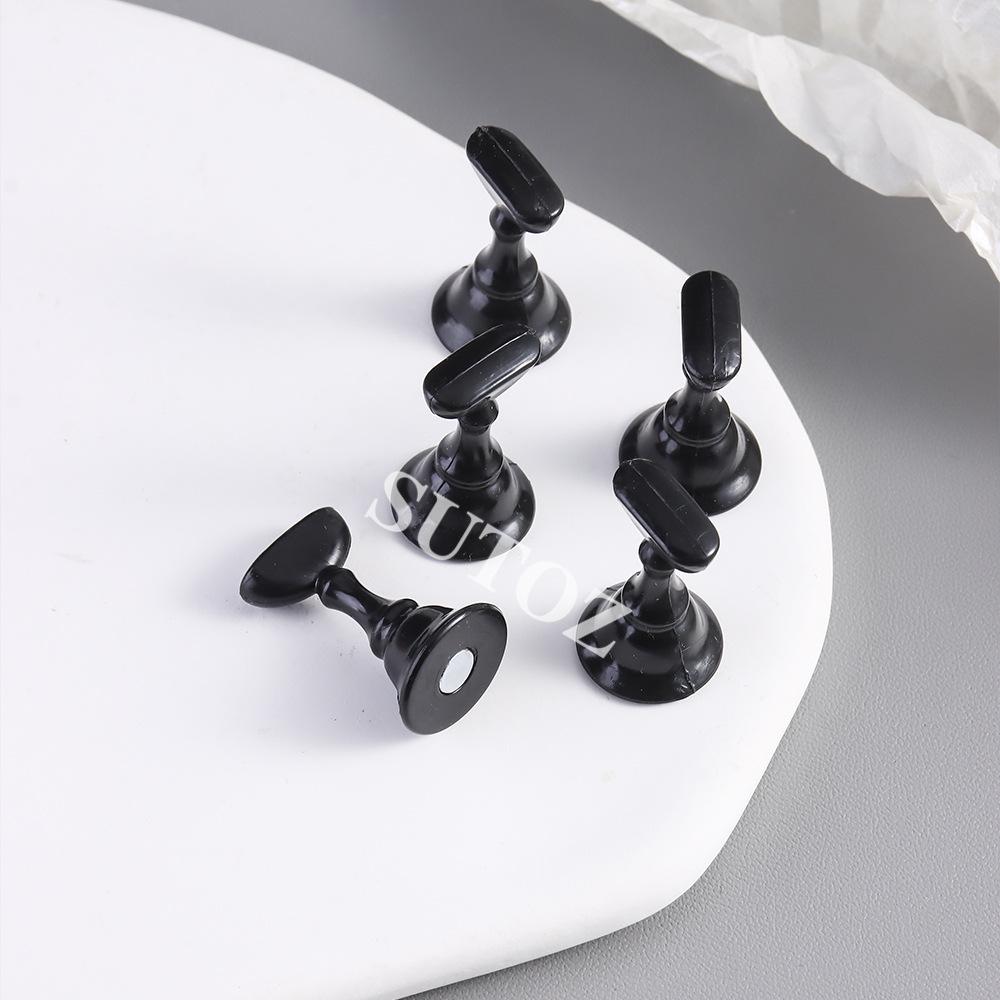 Nail Art Practice Tray with Strong Magnet and Wearable Crystal Pieces