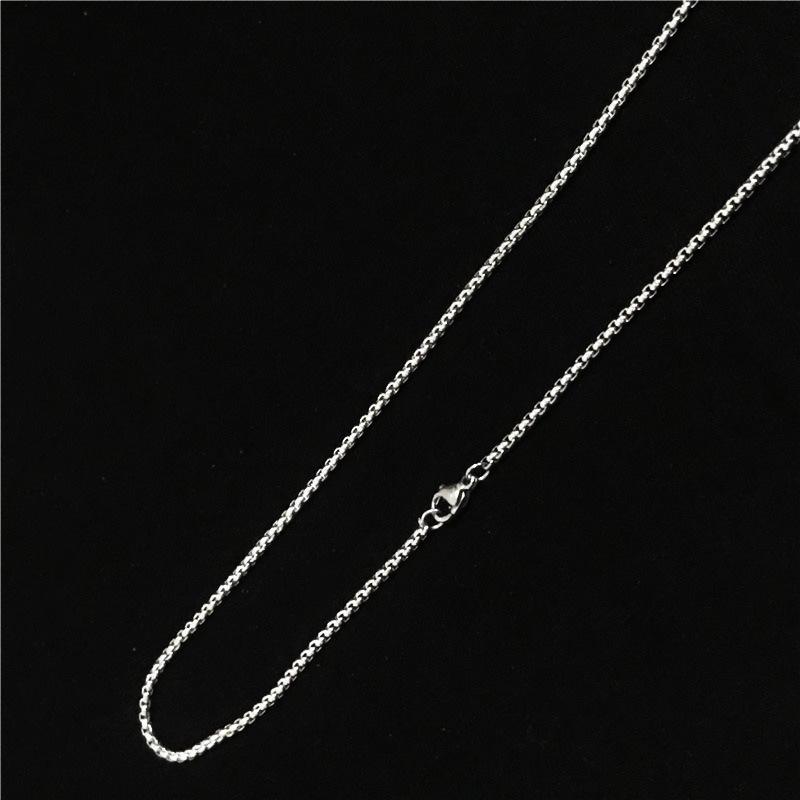 Tide Personalized Corps Pánský a dámský náhrdelník Nerezový řetízek Pár Jumpy Bar Dominantní studentský svetrový řetízek