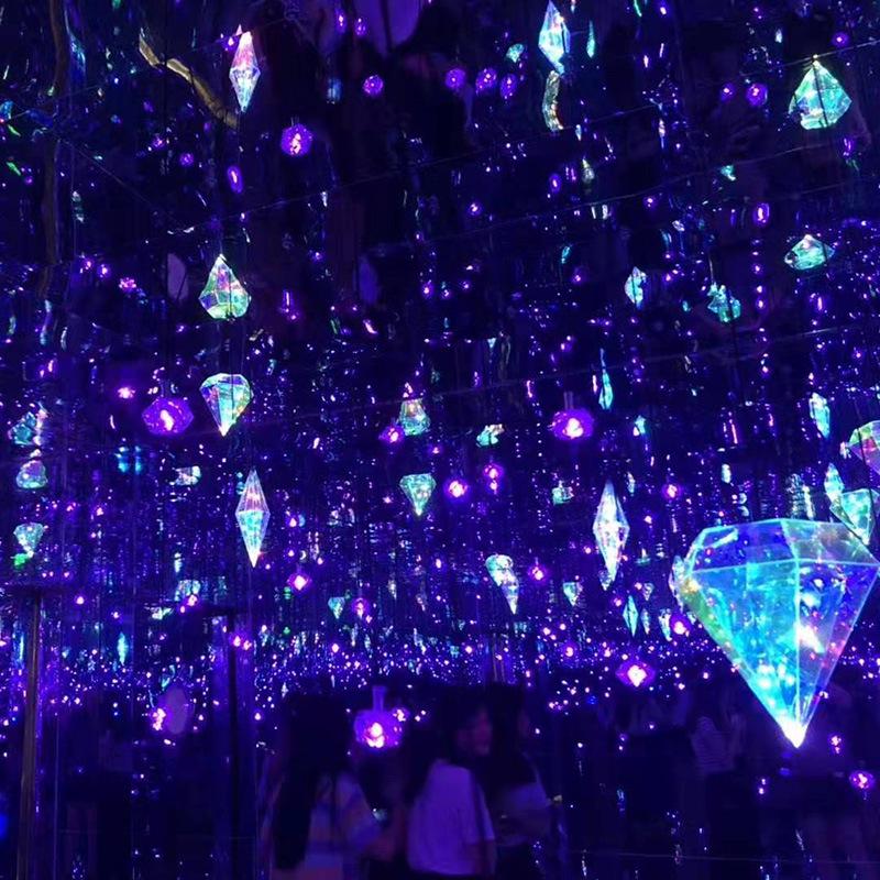 Iridescent Diamond Cube Wedding Ceiling Ornament for Decoration
